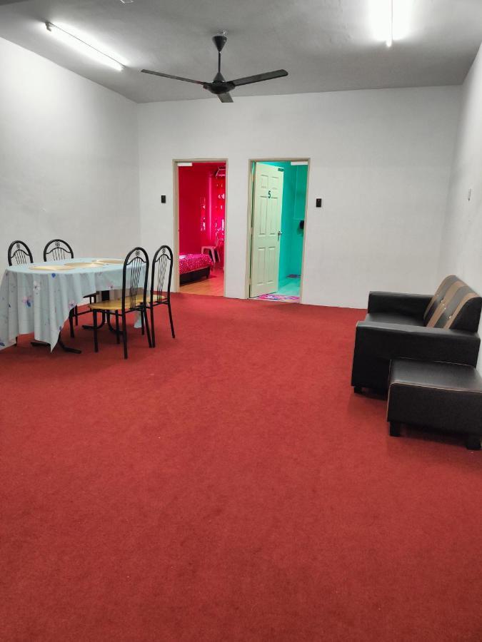 Hotel World Kids Fantasy Lumut Zewnętrze zdjęcie